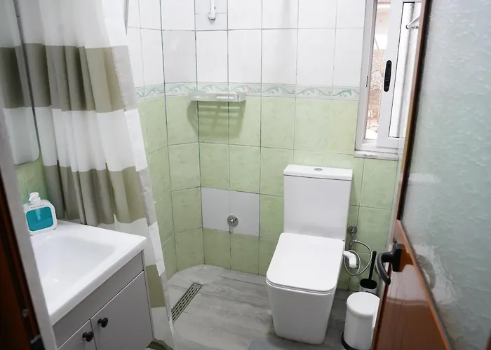 Villa Family Tirana